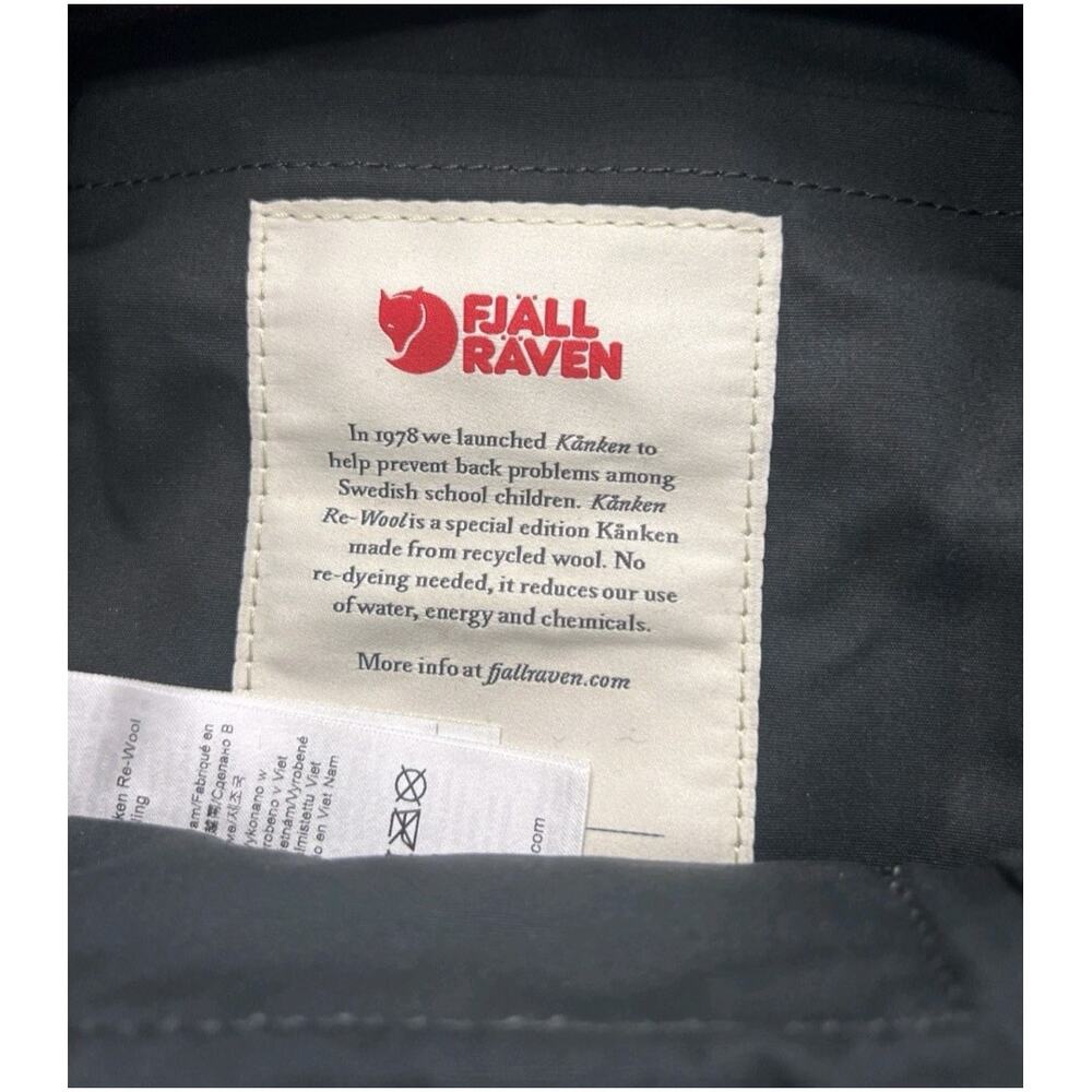 Fjallraven Kränken Re-Wool Sling Crossbody Bag in Red & Black Buffalo Plaid NEW - Picture 7 of 8